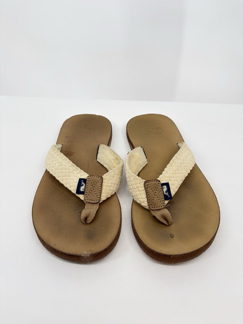 Vineyard Vines Women’s Y2K Style Flip Flops Sandals Size 7Tan & White